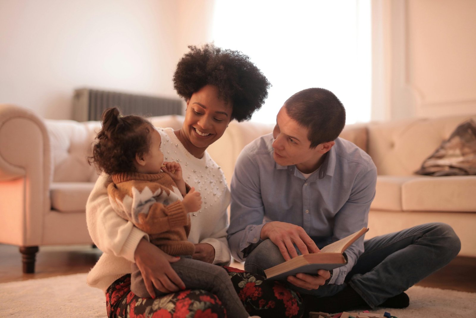 A couple with their daughter